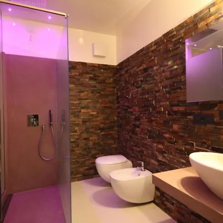 La Gritta Srl 3* Castel San Giovanni (Piacenza)